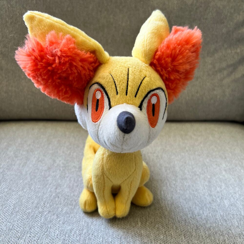 Tomy Pokemon Fennekin Plush Toy Stuffed Animal Yellow Orange plushie 2015 8"